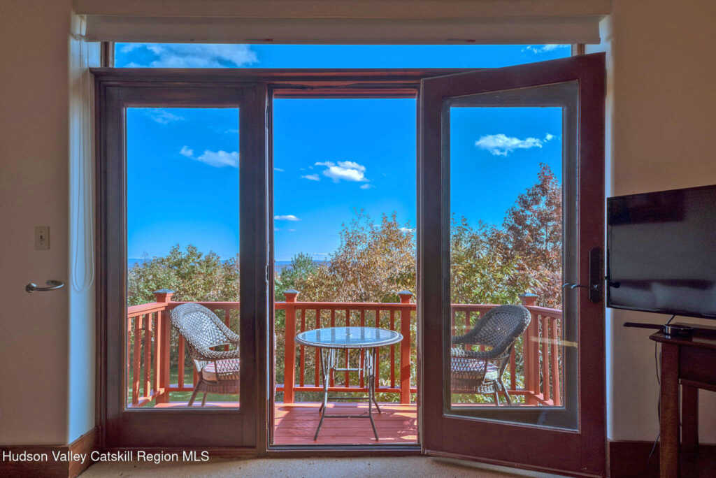 21 Ori's View Drive, Saugerties, NY 12477 - Photo 13 of 34