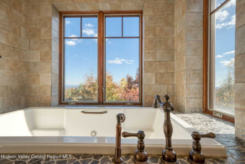 21 Ori's View Drive, Saugerties, NY 12477 - Photo 15 of 34