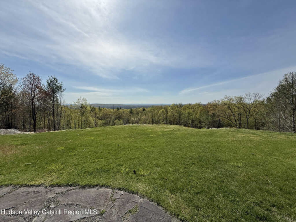 21 Ori'S View Drive, Saugerties, NY 12477 - Photo 37 of 43