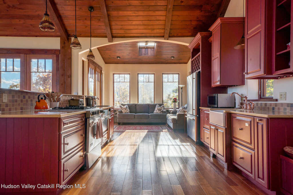 21 Ori's View Drive, Saugerties, NY 12477 - Photo 7 of 34