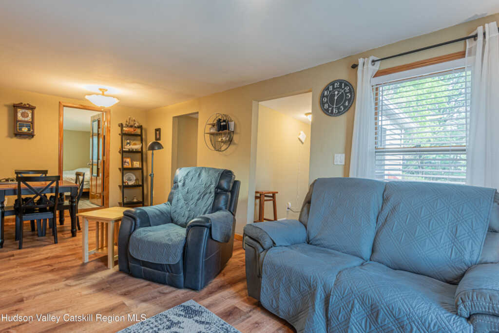 196 Glen Street, Kingston, NY 12401 - Photo 15 of 21