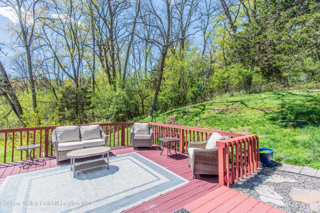196 Glen Street, Kingston, NY 12401 - Photo 9 of 21