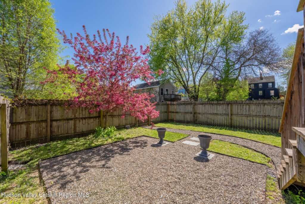 72 Hunter Street, Kingston, NY 12401 - Photo 49 of 50