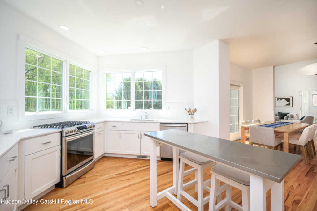 32 Sanford Drive, New Paltz, NY 12561 - Photo 14 of 50