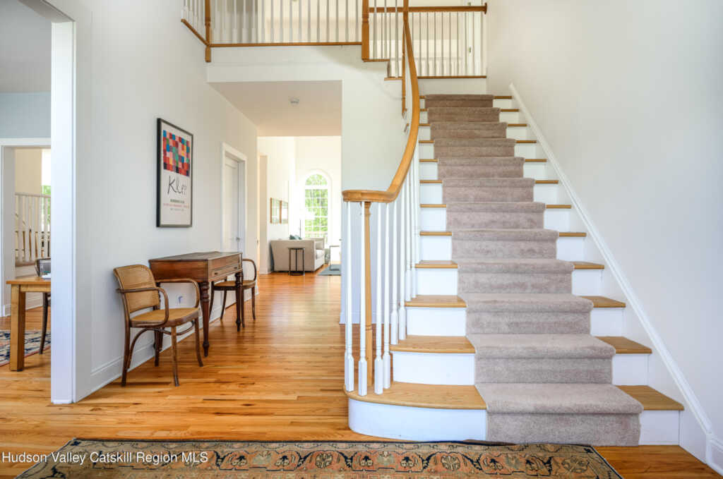32 Sanford Drive, New Paltz, NY 12561 - Photo 7 of 50