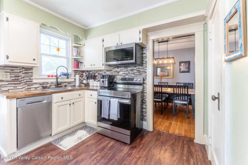 102 Emerson Street, Kingston, NY 12401 - Photo 25 of 50