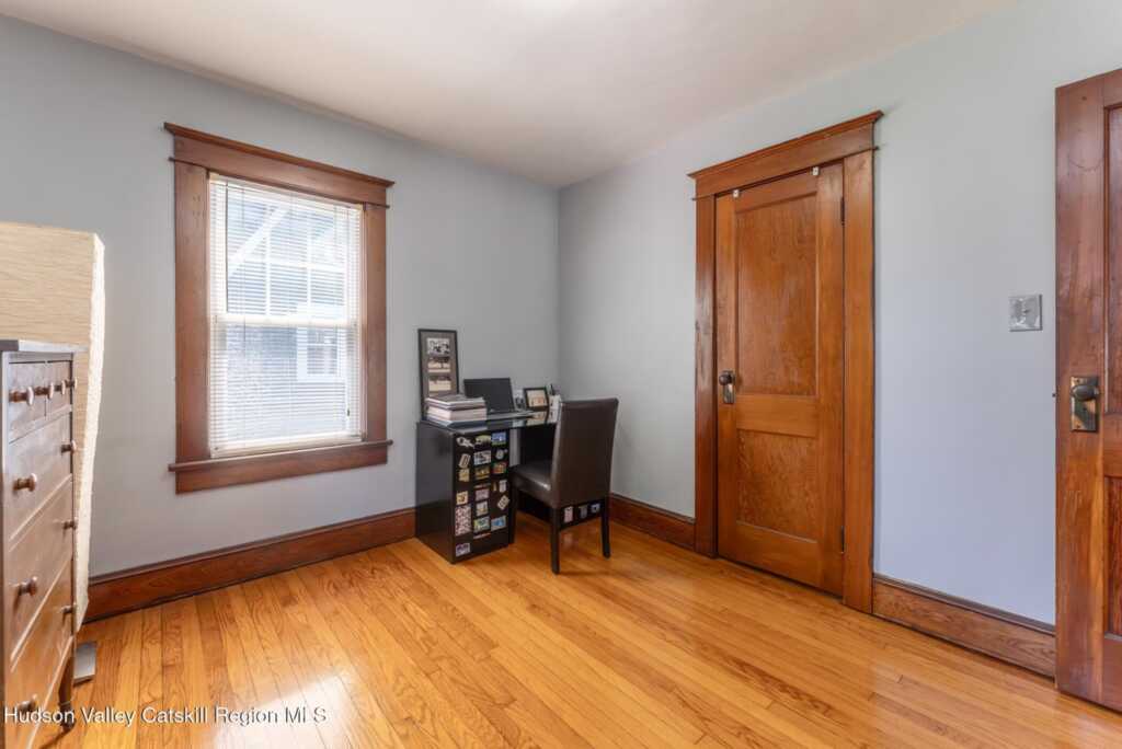 102 Emerson Street, Kingston, NY 12401 - Photo 37 of 50