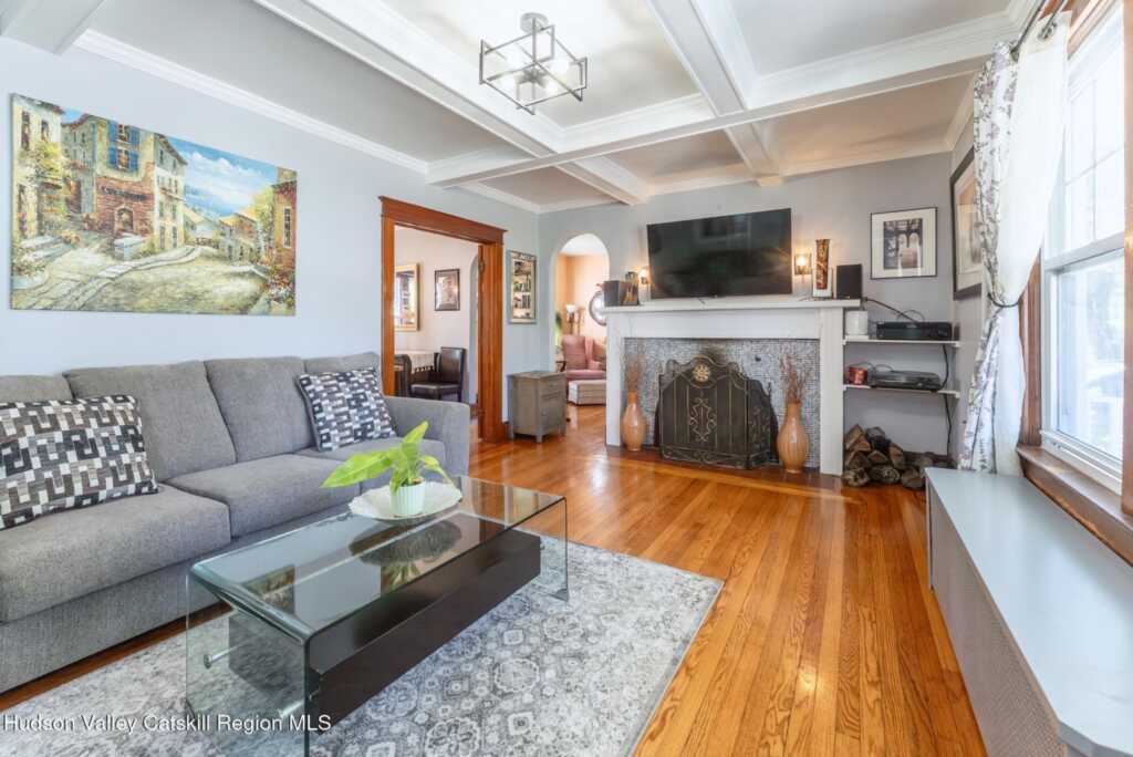 102 Emerson Street, Kingston, NY 12401 - Photo 8 of 50