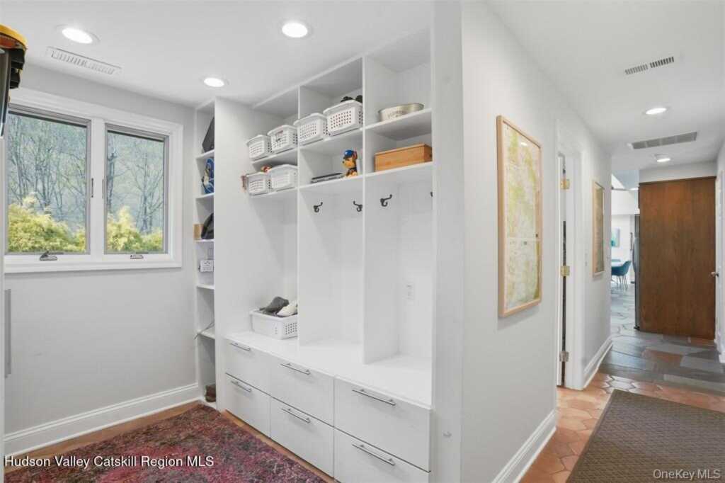 7 Marron Lane, New Paltz, NY 12561 - Photo 6 of 39