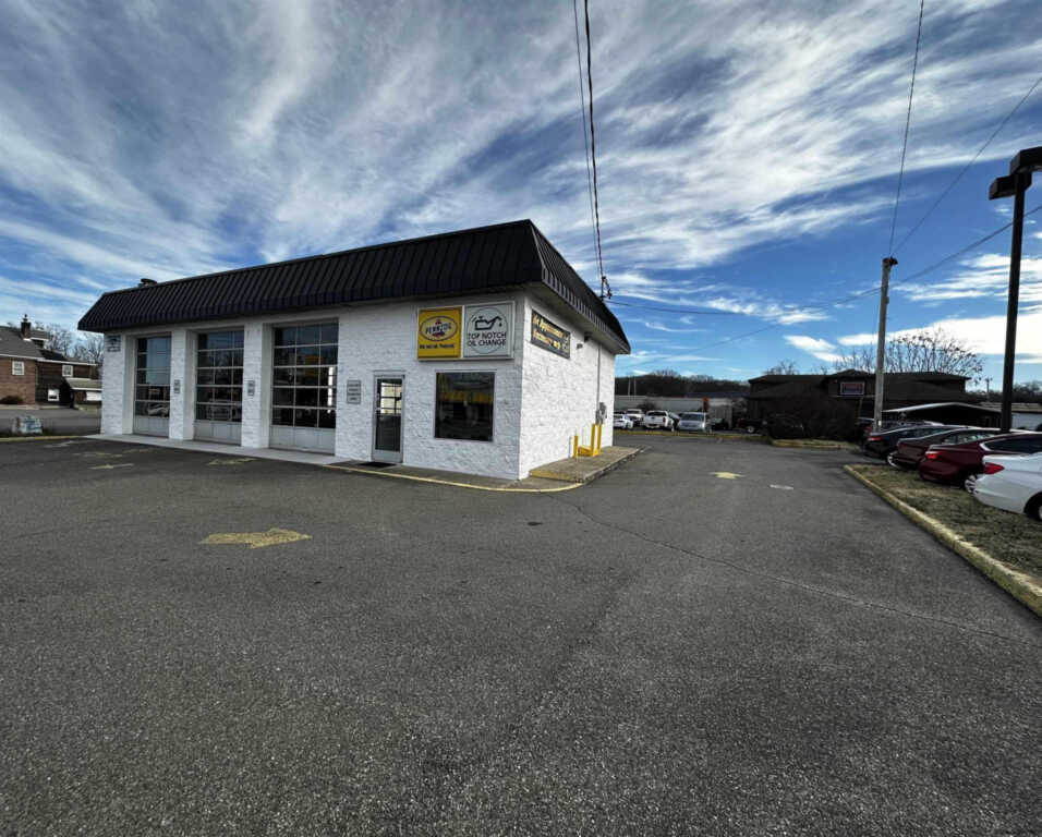 560 Albany Avenue, Kingston, NY 12401
