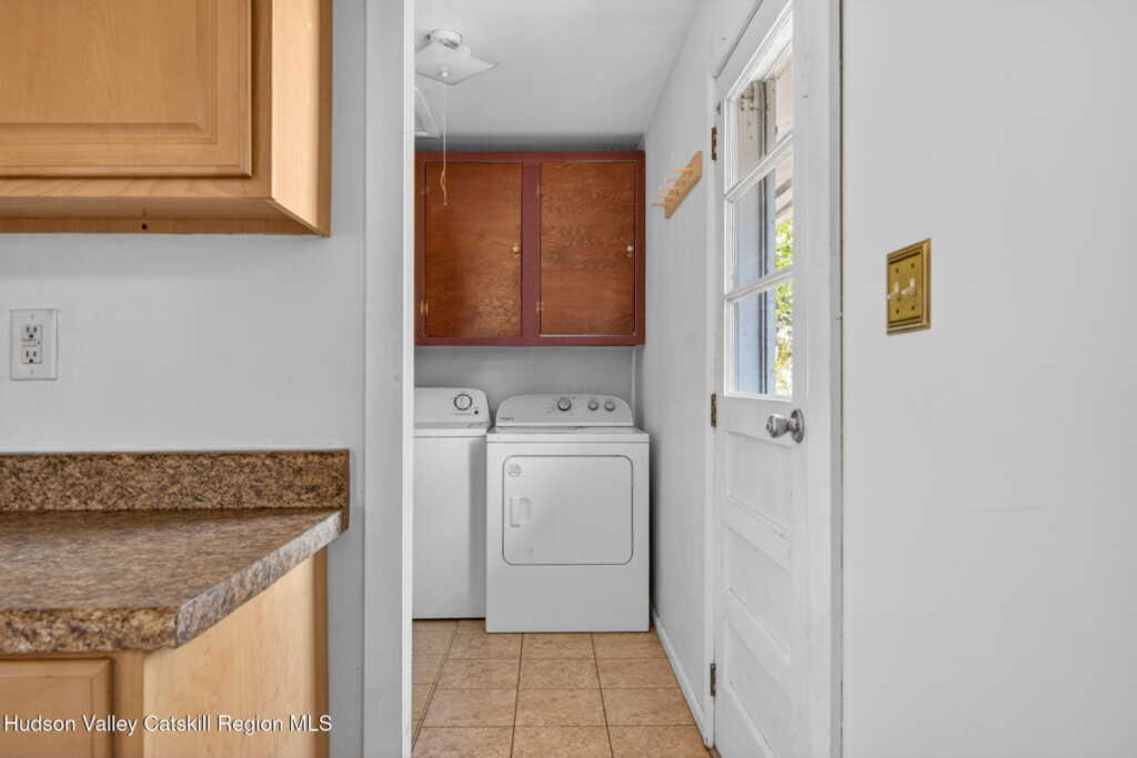 38 Melissa Road, Kingston, NY 12401 - Photo 8 of 23