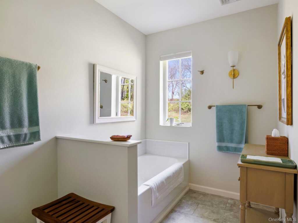 555 Mountain View Avenue, Hurley, NY 12443 - Photo 24 of 29