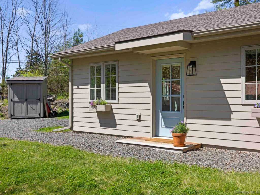 555 Mountain View Avenue, Hurley, NY 12443 - Photo 26 of 29