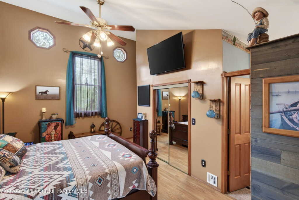 296 2nd Avenue, Kingston, NY 12401 - Photo 21 of 44