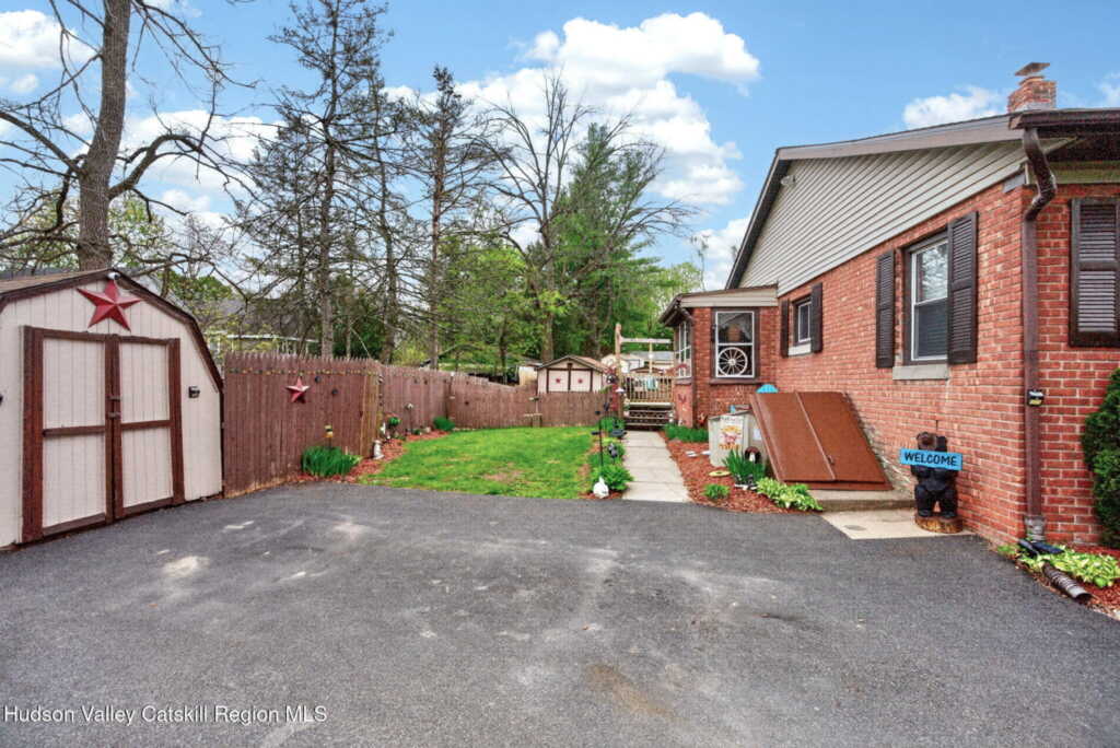 296 2nd Avenue, Kingston, NY 12401 - Photo 42 of 44
