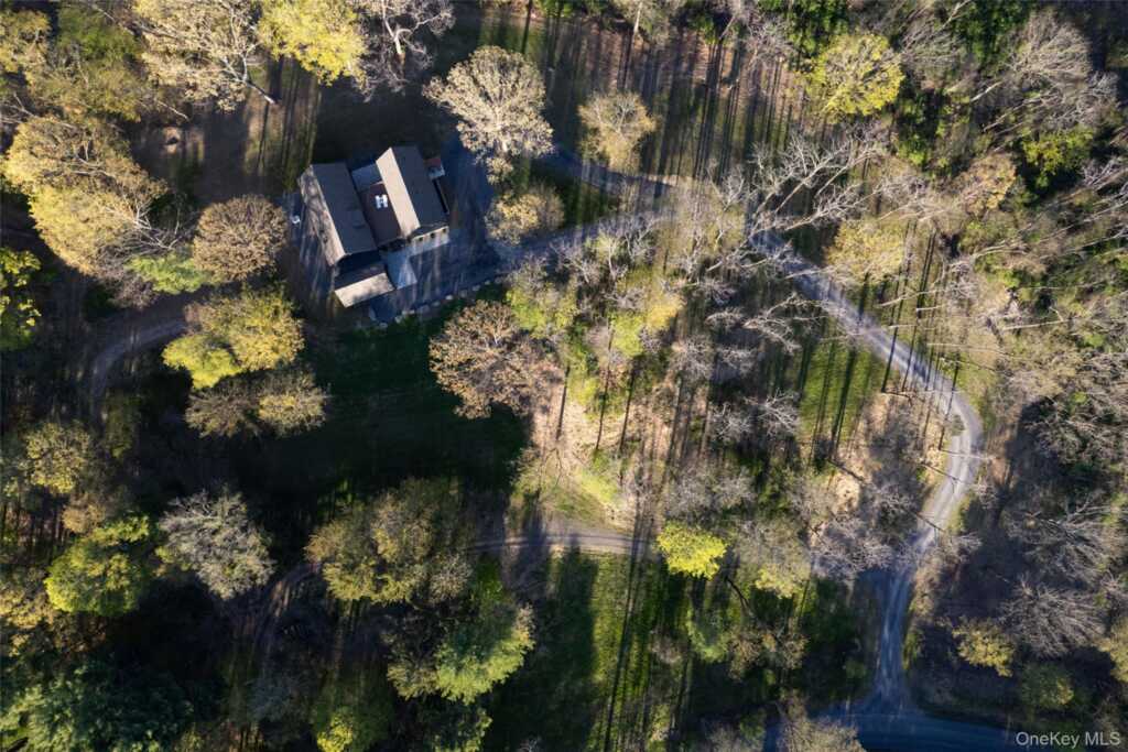 36 Pilgrims Progress Road, Rhinebeck, NY 12572 - Photo 35 of 36