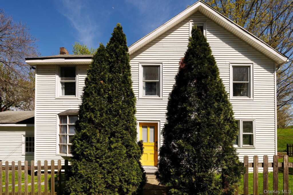 420 Rhinecliff Road, Rhinebeck, NY 12572