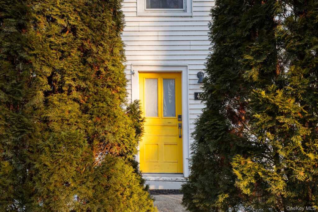 420 Rhinecliff Road, Rhinebeck, NY 12572 - Photo 3 of 36