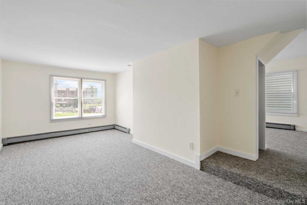 252-254 Partition Street, Saugerties, NY 12477 - Photo 10 of 35