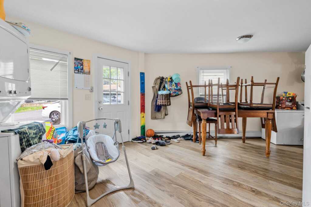 252-254 Partition Street, Saugerties, NY 12477 - Photo 23 of 35