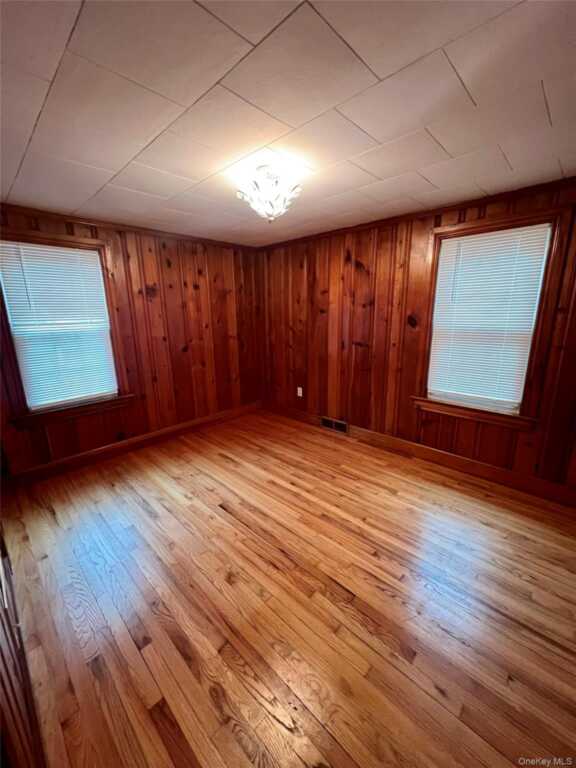 154 Lucas Avenue, Kingston, NY 12401 - Photo 5 of 10