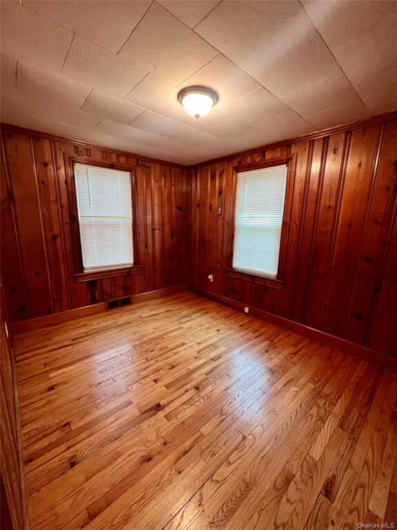 154 Lucas Avenue, Kingston, NY 12401 - Photo 6 of 10