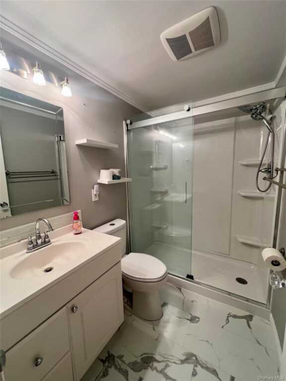 154 Lucas Avenue, Kingston, NY 12401 - Photo 7 of 10
