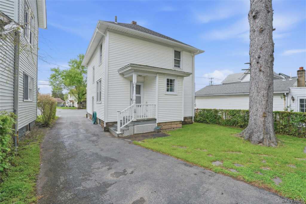160 Foxhall Avenue, Kingston, NY 12401 - Photo 17 of 17