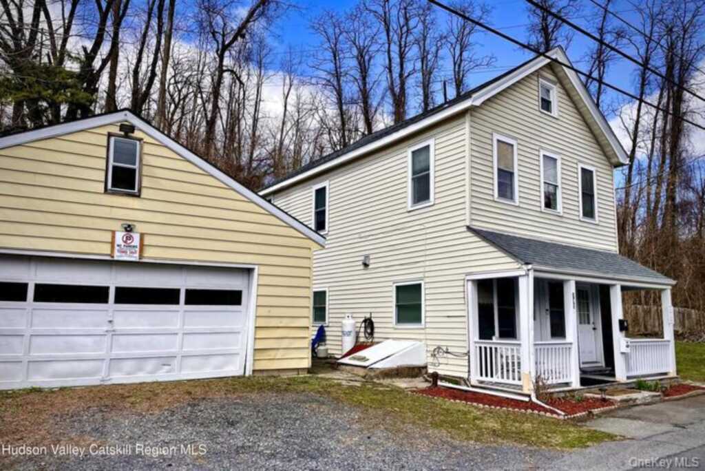 195 North Street, Kingston, NY 12401 - Photo 2 of 11