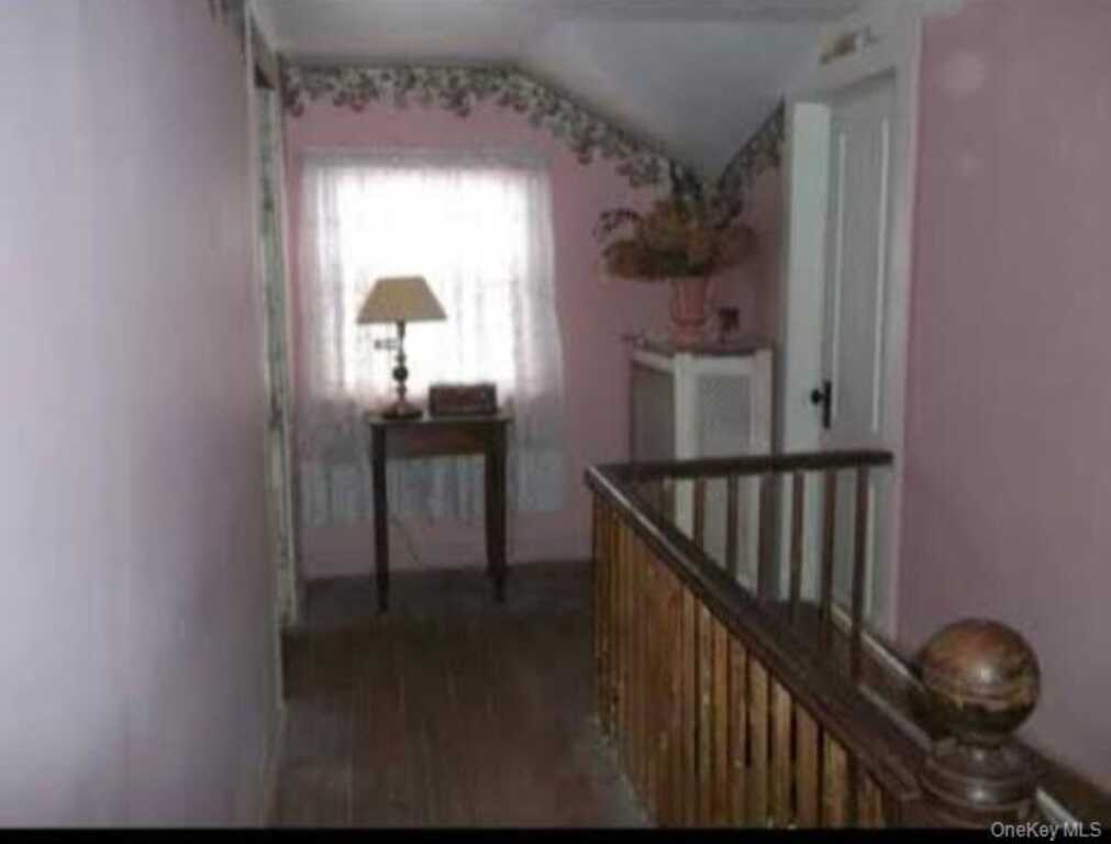 311 Market St Ext, Saugerties, NY 12477 - Photo 11 of 11