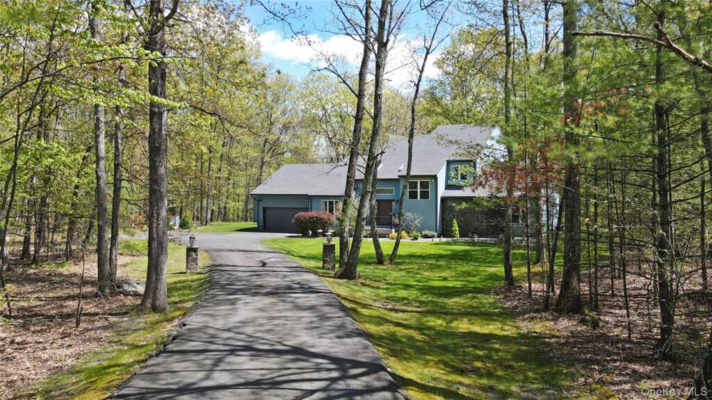 44 Bristol Hill Road, Hurley, NY 12433 - Photo 2 of 34