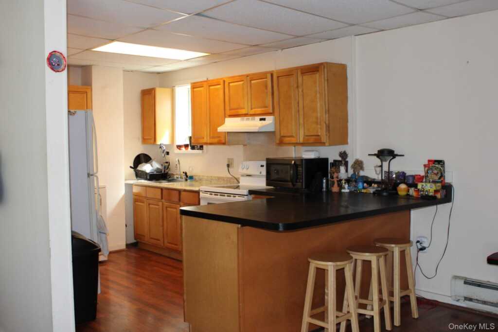 12 S Parsonage Street, Rhinebeck, NY 12572 - Photo 37 of 49