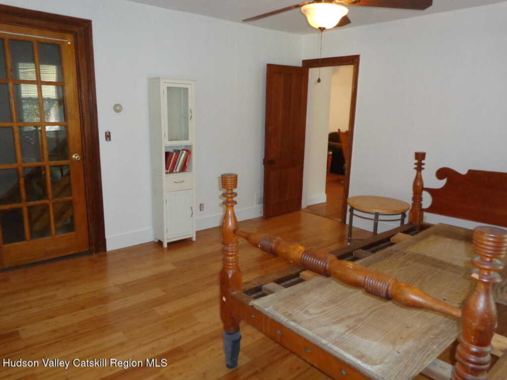 40 2nd Avenue, Kingston, NY 12401 - Photo 11 of 29