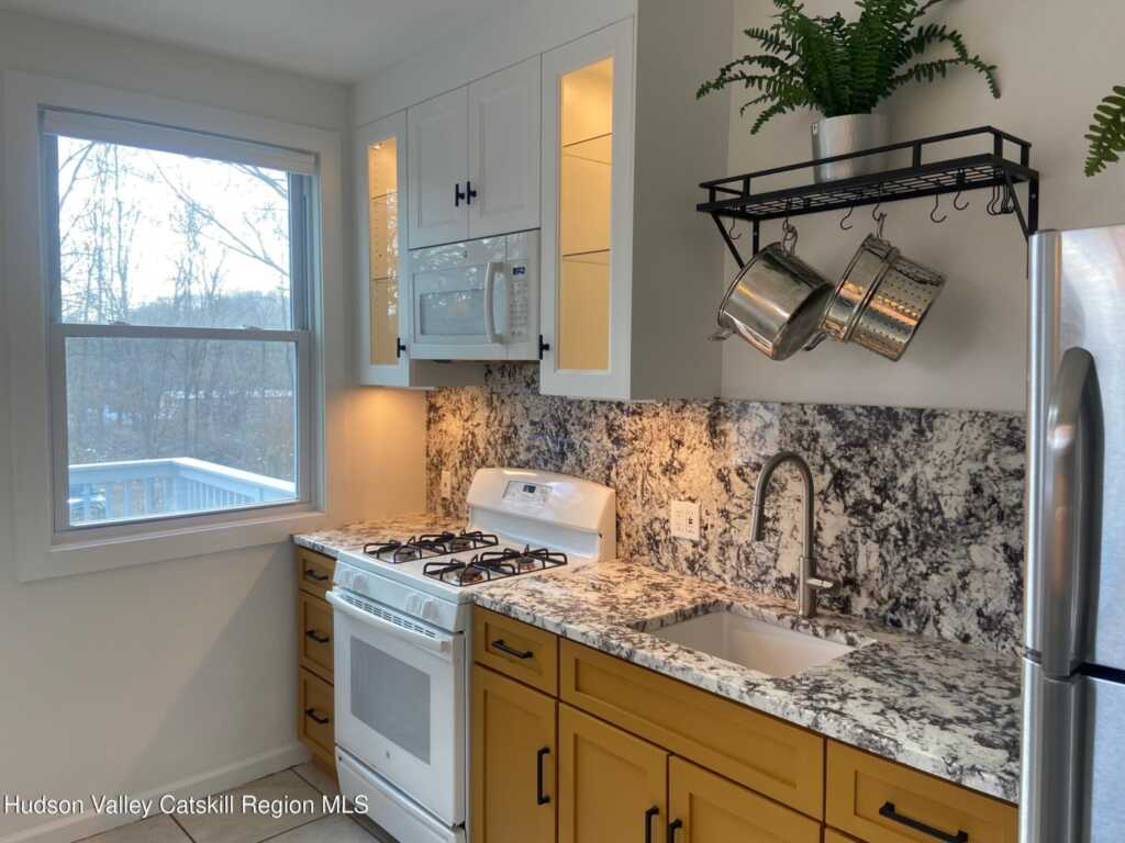 9 Hone Street, Unit #3, Kingston, NY 12401 - Photo 5 of 26