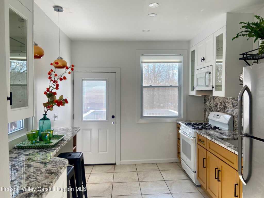 9 Hone Street, Unit #3, Kingston, NY 12401 - Photo 6 of 26