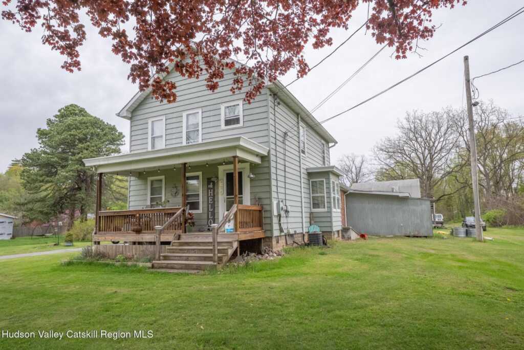 294 Glasco Turnpike, Saugerties, NY 12477
