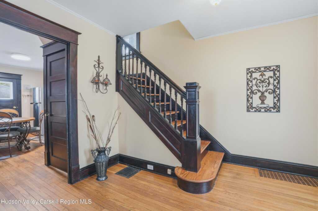 160 Foxhall Avenue, Kingston, NY 12401 - Photo 3 of 18