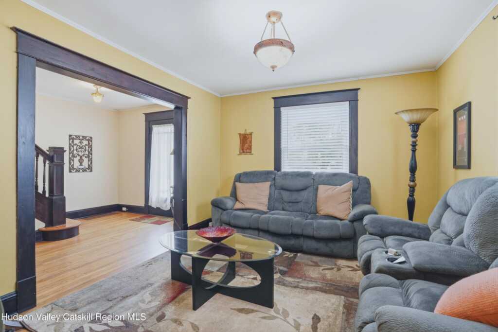 160 Foxhall Avenue, Kingston, NY 12401 - Photo 4 of 18