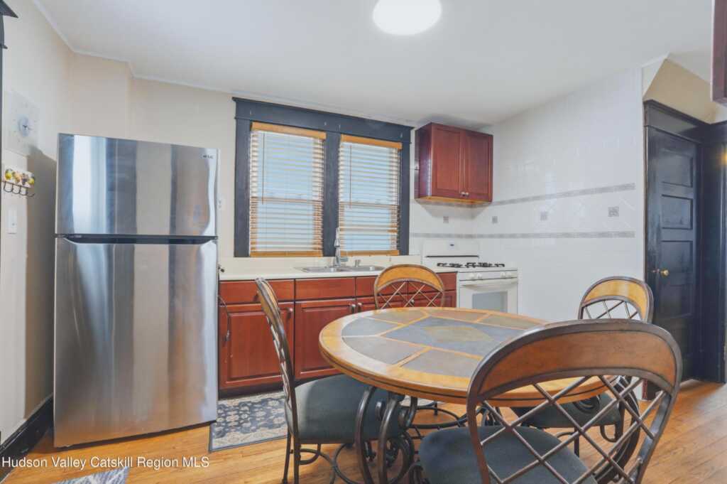 160 Foxhall Avenue, Kingston, NY 12401 - Photo 8 of 18