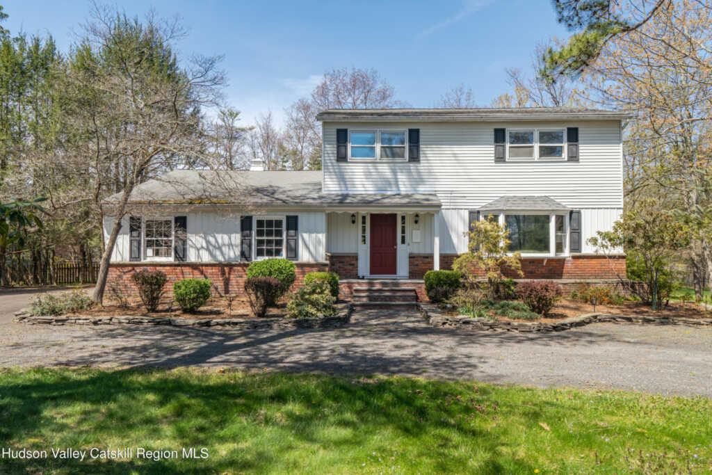 1 Stone Ridge Court, Woodstock, NY 12498