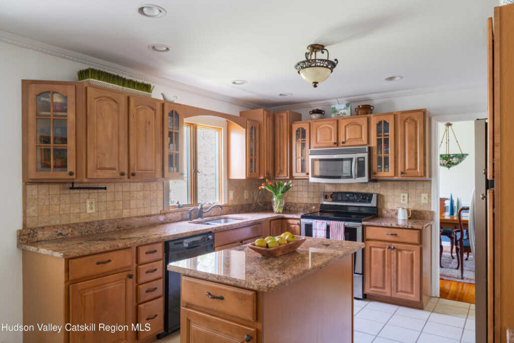 1 Stone Ridge Court, Woodstock, NY 12498 - Photo 13 of 30
