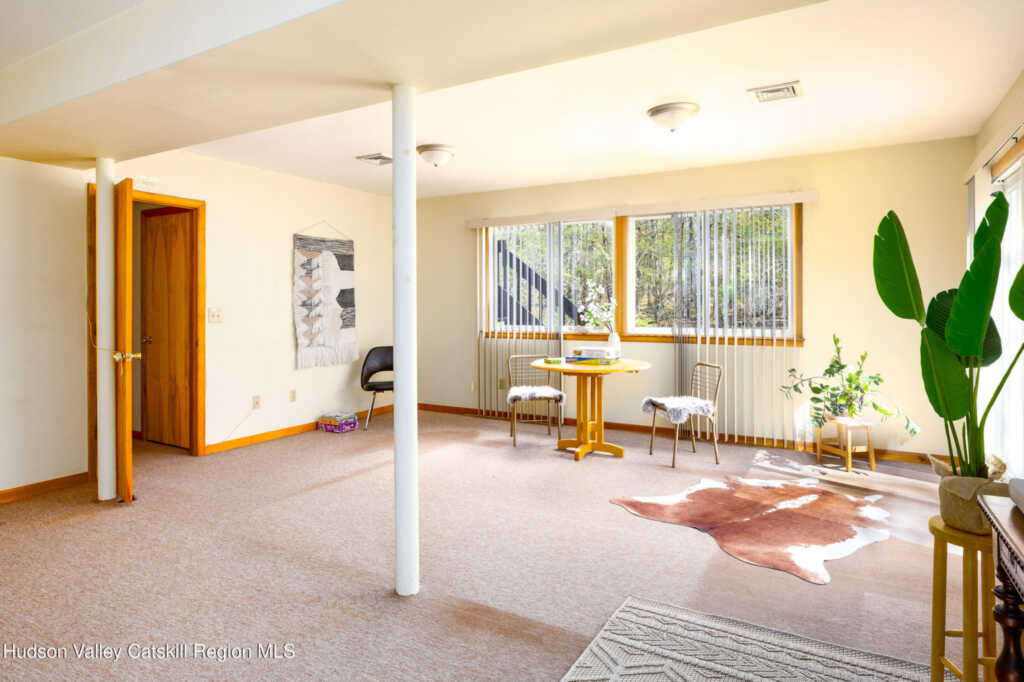170 Macdaniel Road, Woodstock, NY 12498 - Photo 18 of 34