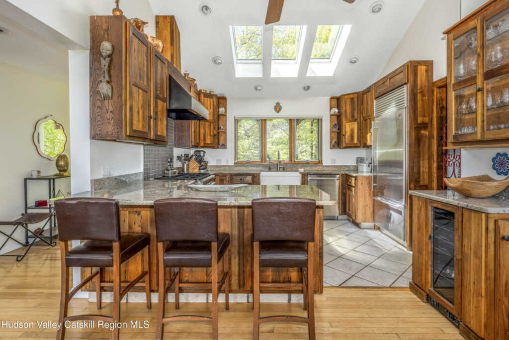 75 Turkey Point Drive, Saugerties, NY 12477 - Photo 16 of 36