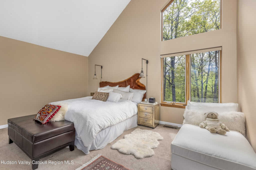 75 Turkey Point Drive, Saugerties, NY 12477 - Photo 22 of 36