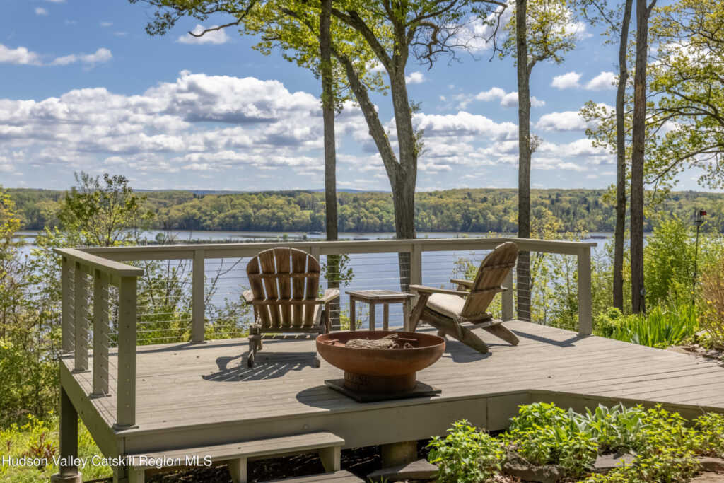 75 Turkey Point Drive, Saugerties, NY 12477 - Photo 6 of 36