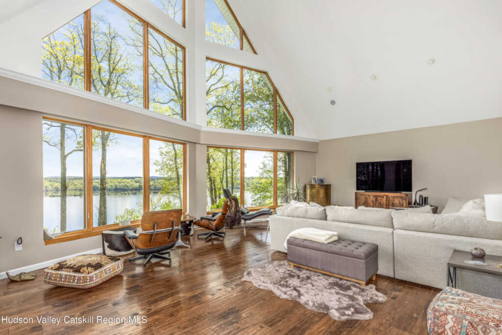 75 Turkey Point Drive, Saugerties, NY 12477 - Photo 8 of 36