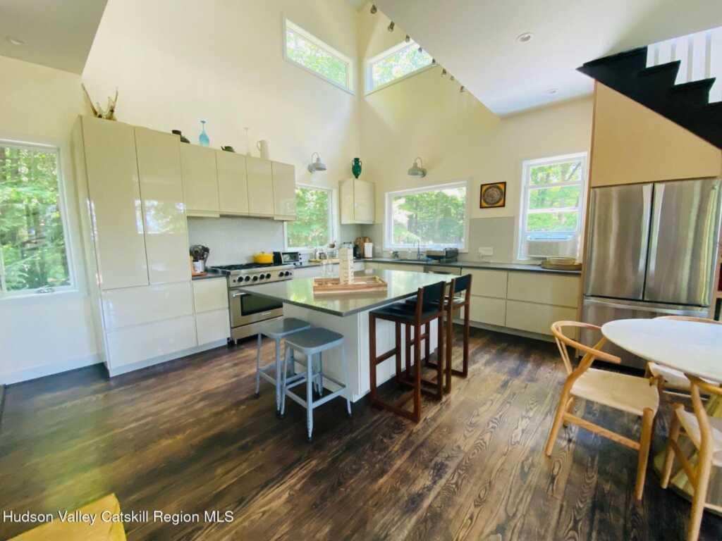 206 Hutchin Hill Road, Woodstock, NY 12498 - Photo 19 of 31