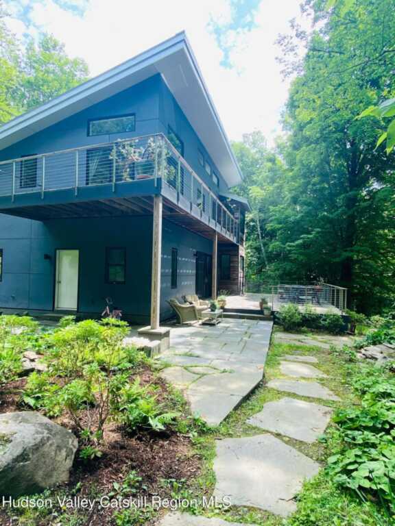 206 Hutchin Hill Road, Woodstock, NY 12498 - Photo 2 of 31