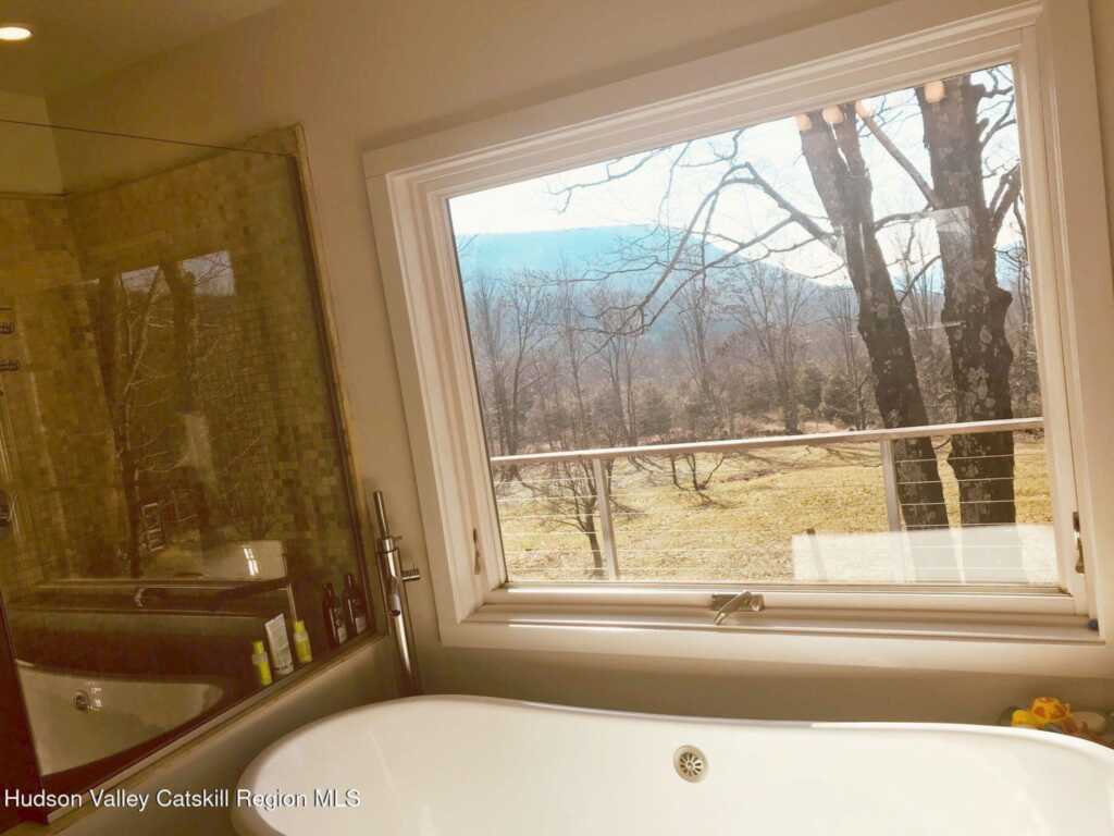 206 Hutchin Hill Road, Woodstock, NY 12498 - Photo 6 of 31