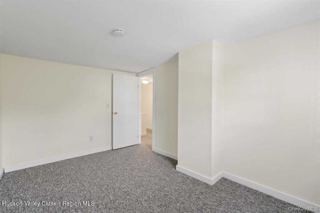 252-254 Partition Street, Saugerties, NY 12477 - Photo 14 of 35